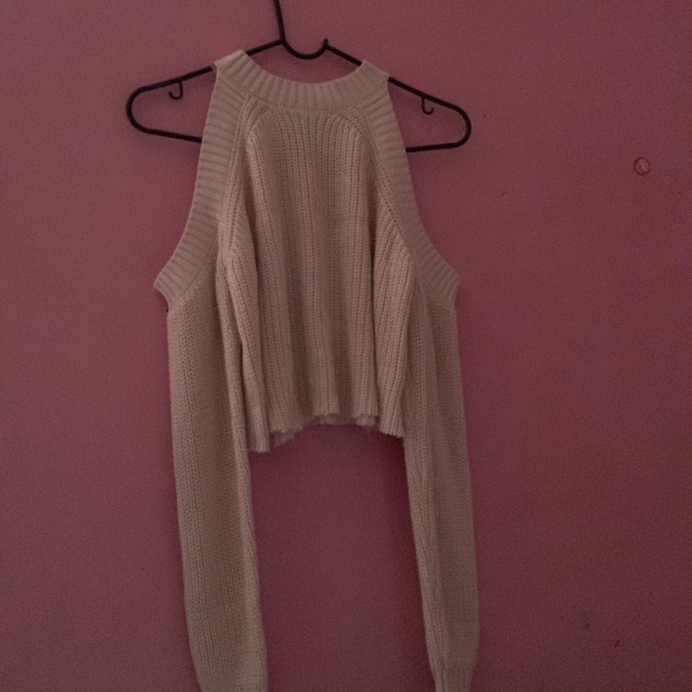 Forever 21 Off the shoulder Long sleeve shirt